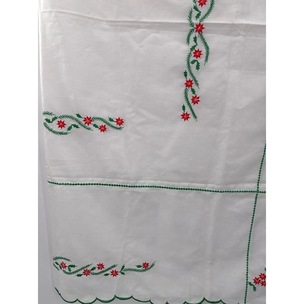 Tablecloth Placemat Napkin Coaster Poinsettia Christmas Embroidered Scallop